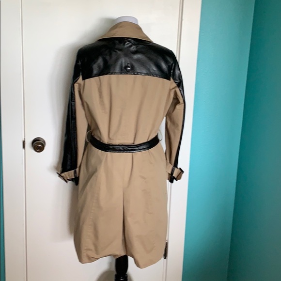 Trench coat - Picture 4 of 4